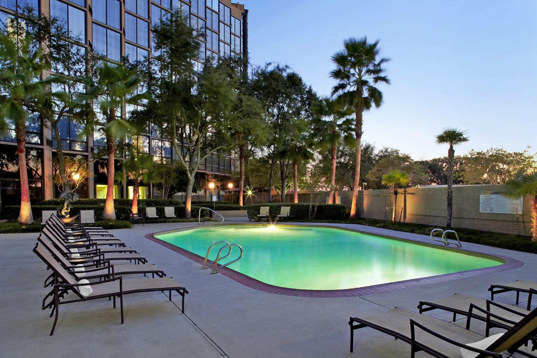 Sheraton Houston Brookhollow Hotel Extérieur photo